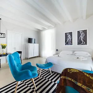 Re Federico Boutique Apart-hotel